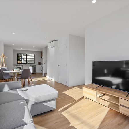 Discover A Brand New Apartment In Vibrant Chch Christchurch Exterior foto